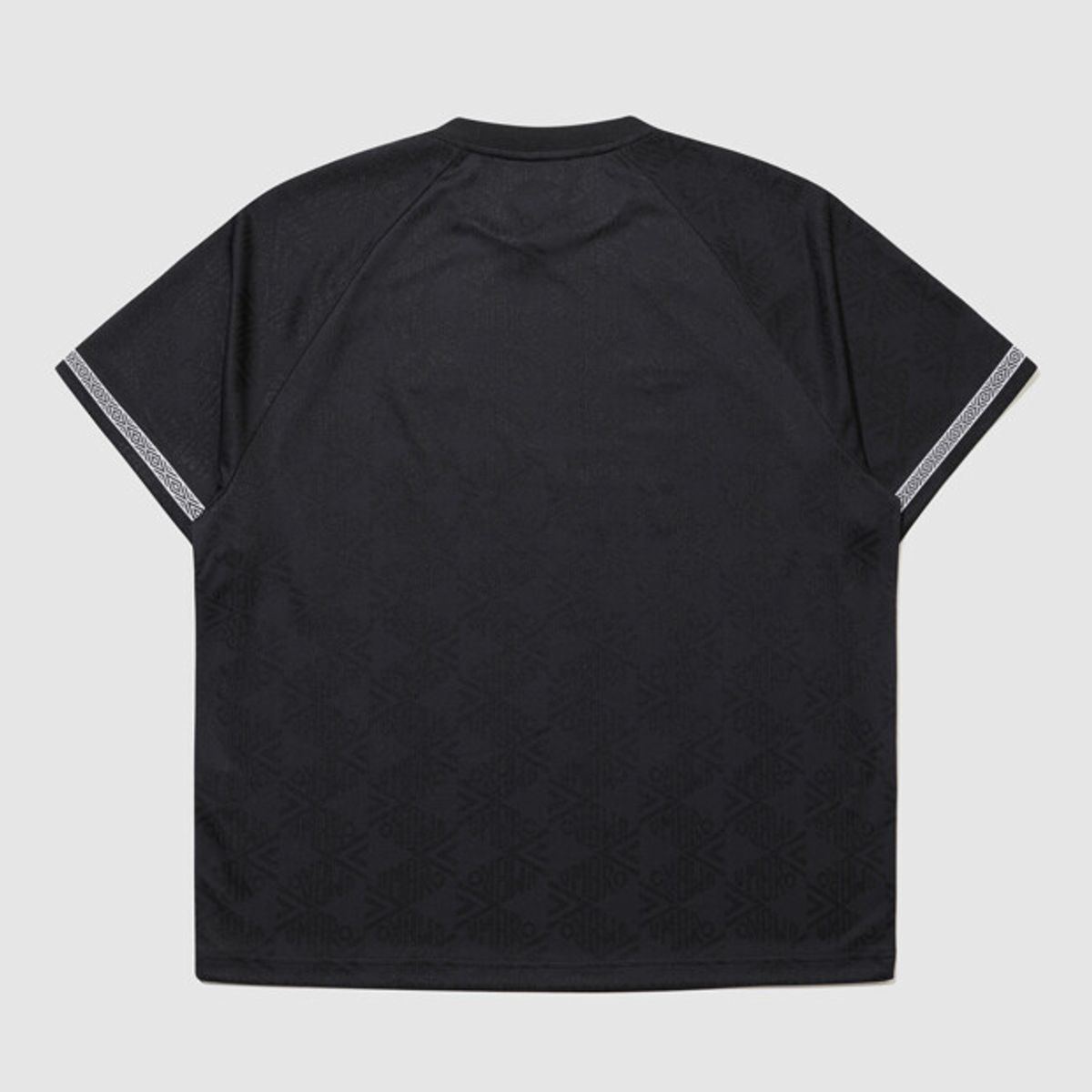 엄브로(UMBRO) HBL 풋볼 헤리티지 자카드 반팔 저지 블랙 UR224CRJ51