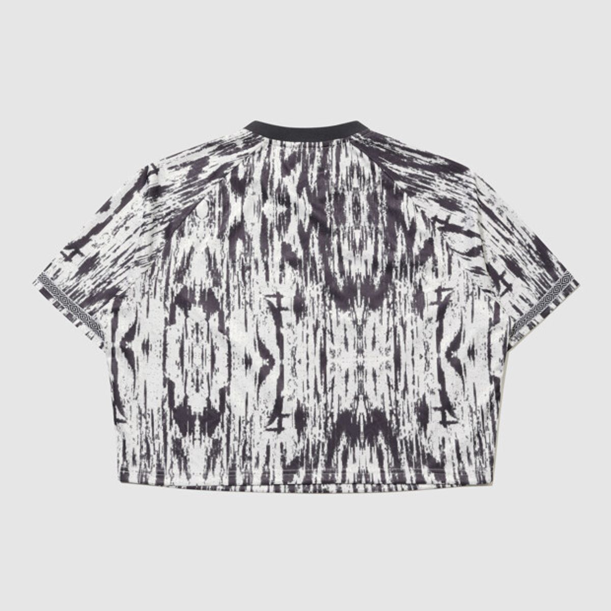 엄브로(UMBRO) HBL 풋볼 헤리티지 자카드 반팔 저지 아이보리 UR224CRJ51