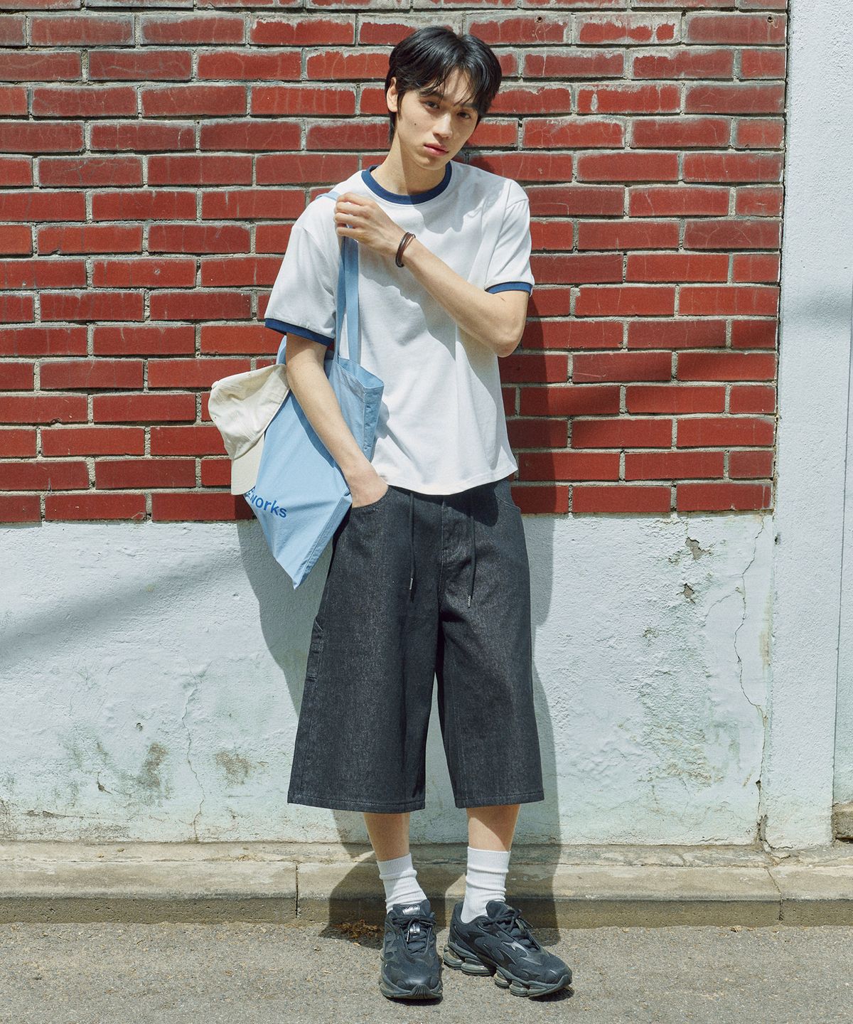 굿라이프웍스(GLW) [unisex] 논페이드 버뮤다 데님 팬츠 블랙