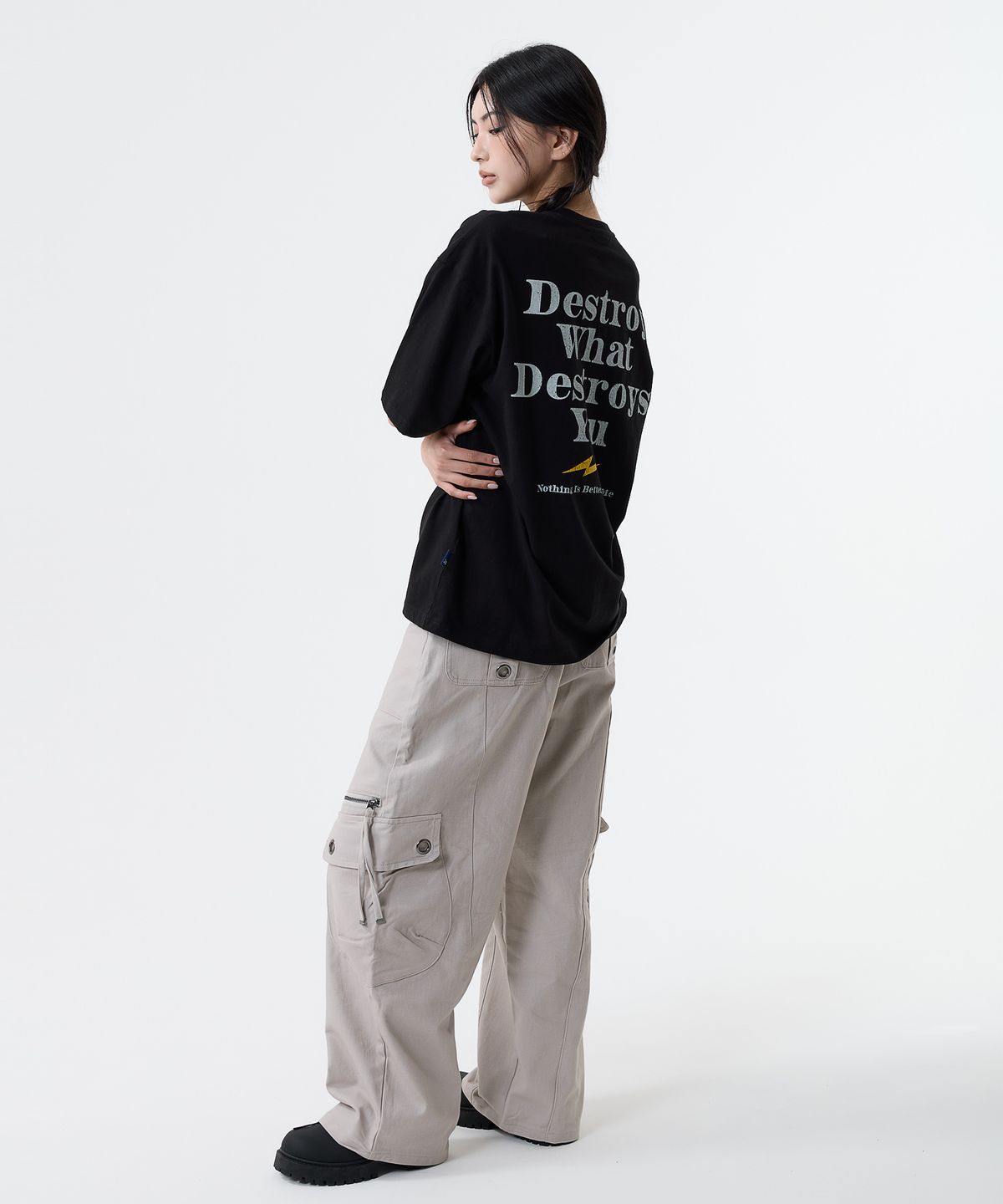 낫띵이즈베럴댄미(NOTHINGISBETTERTHANME) DESTROY TEE_black
