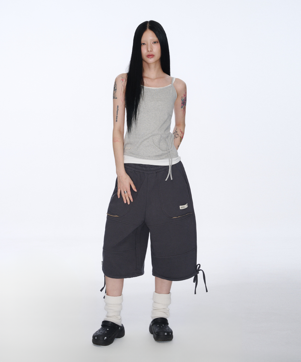 소흘(SOHUL) Panel Shorts (차콜)