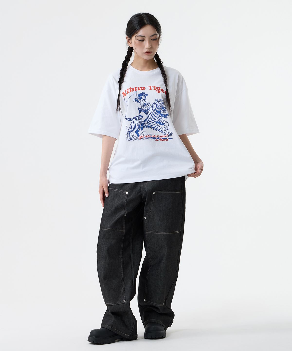 낫띵이즈베럴댄미(NOTHINGISBETTERTHANME) COWGIRL TIGER GRAPHIC TEE_white
