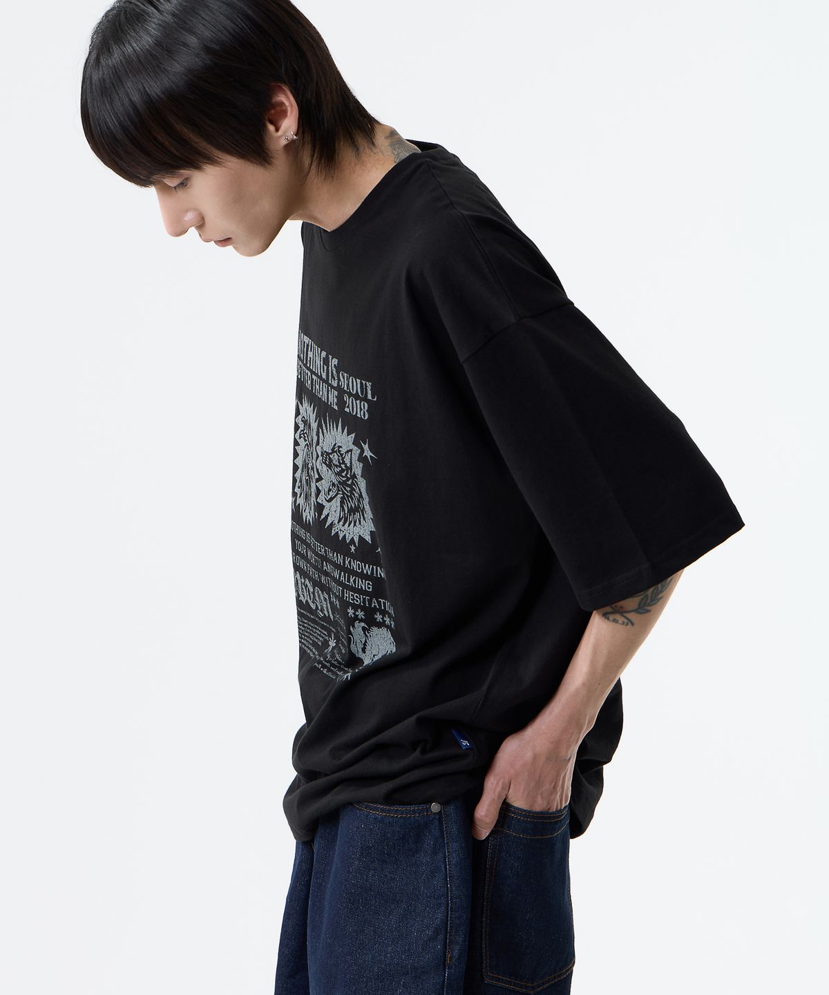 낫띵이즈베럴댄미(NOTHINGISBETTERTHANME) RETRO GRAPHIC TEE_black