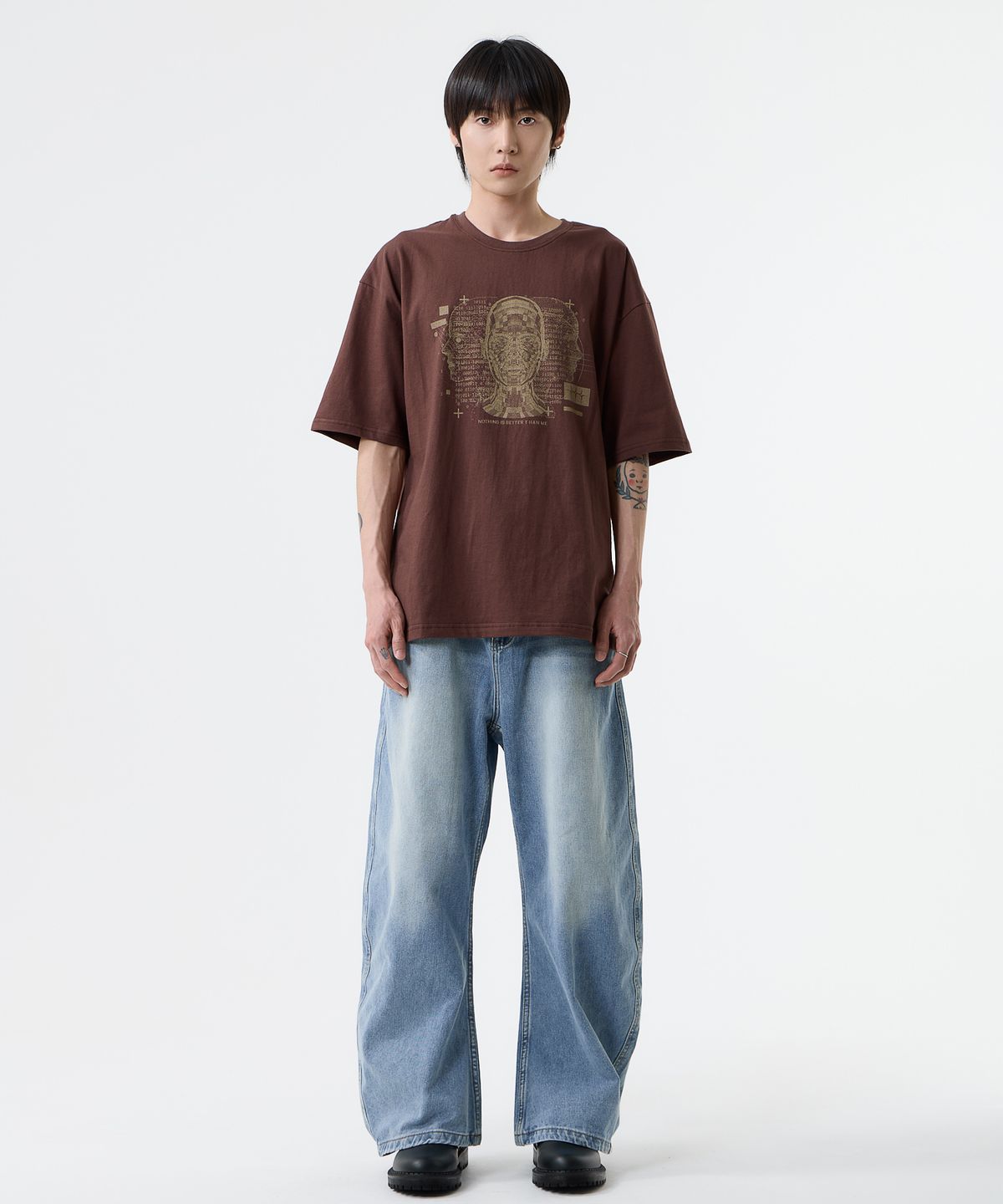 낫띵이즈베럴댄미(NOTHINGISBETTERTHANME) DIGITAL HUMAN TEE_brown