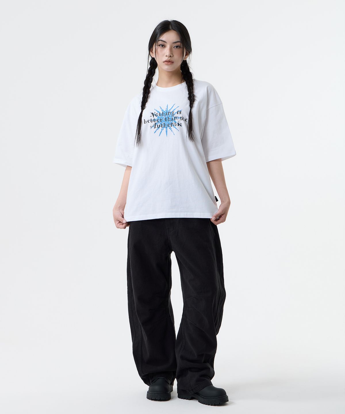 낫띵이즈베럴댄미(NOTHINGISBETTERTHANME) SUN LETTERING TEE_white