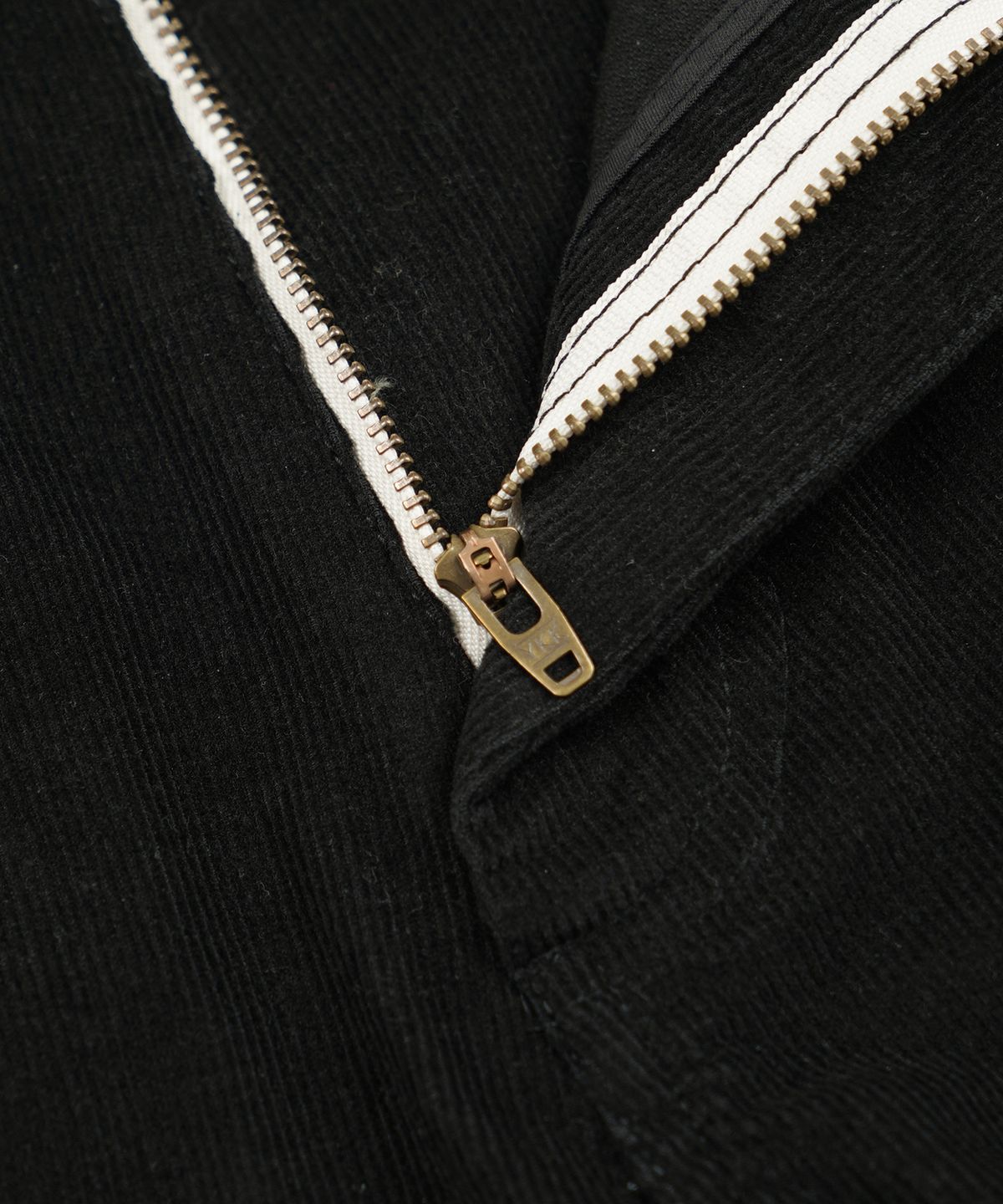 프리즘웍스(FRIZMWORKS) CORDUROY COMFORT SHORTS _ BLACK