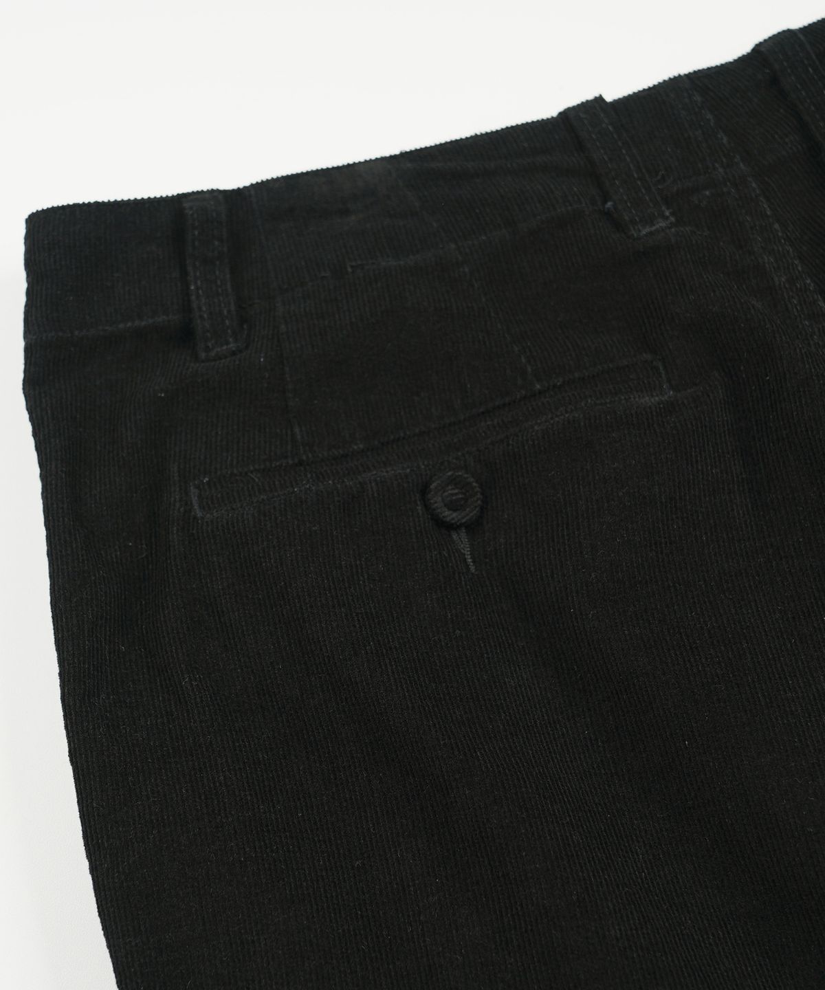 프리즘웍스(FRIZMWORKS) CORDUROY COMFORT SHORTS _ BLACK