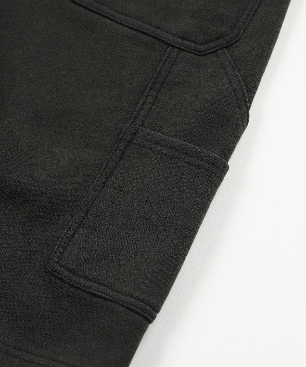 프리즘웍스(FRIZMWORKS) WASHED CARPENTER SWEAT SHORTS _ BLACK BROWN