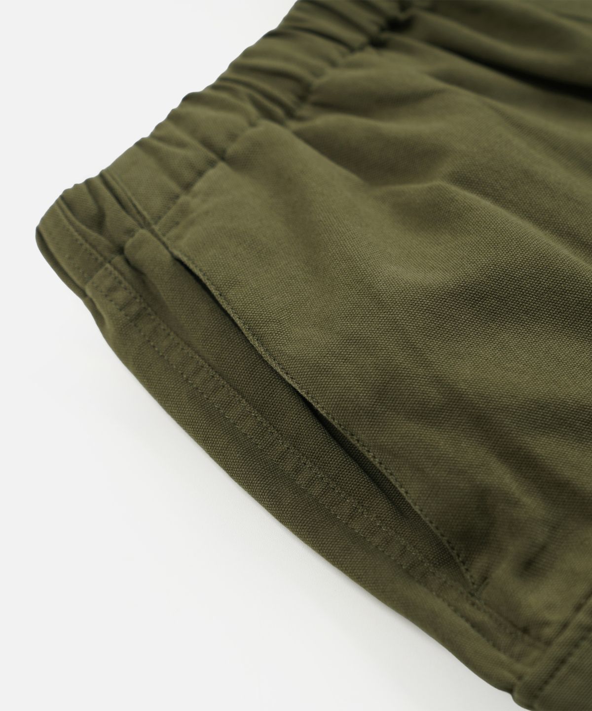 프리즘웍스(FRIZMWORKS) CANVAS MULTI POCKET SHORTS _ OLIVE