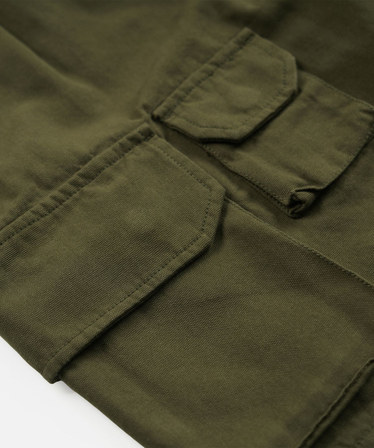 프리즘웍스(FRIZMWORKS) CANVAS MULTI POCKET SHORTS _ OLIVE