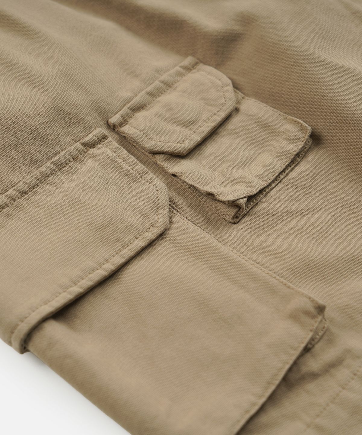 프리즘웍스(FRIZMWORKS) CANVAS MULTI POCKET SHORTS _ KHAKI BEIGE