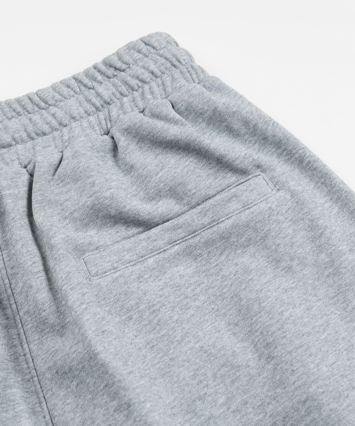 프리즘웍스(FRIZMWORKS) SOFT TWO TUCK SWEAT PANTS _ GRAY