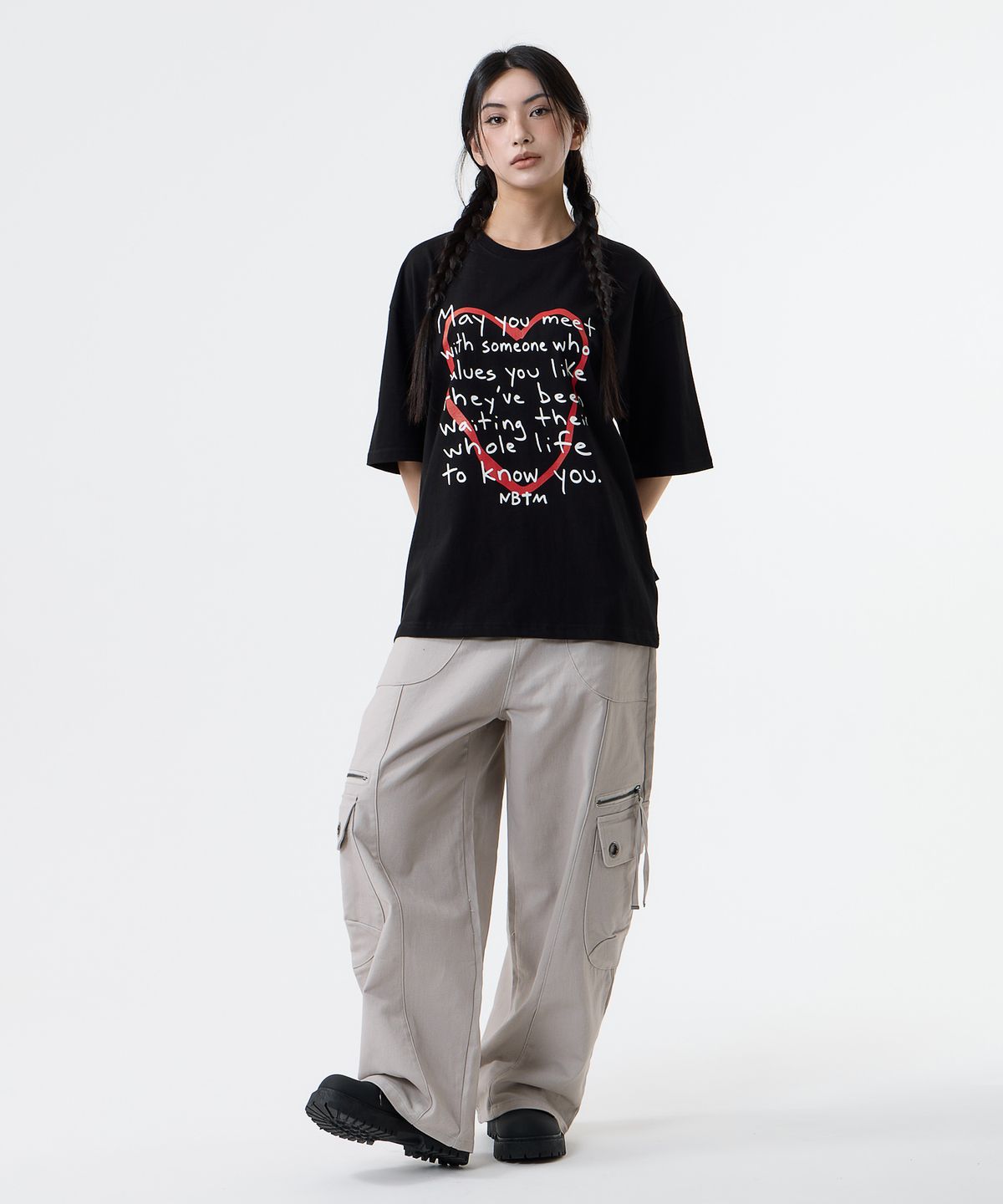낫띵이즈베럴댄미(NOTHINGISBETTERTHANME) LOVE MESSAGE TEE_black