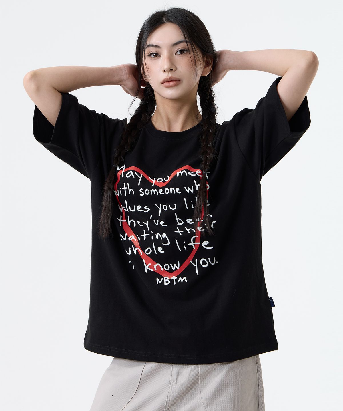 낫띵이즈베럴댄미(NOTHINGISBETTERTHANME) LOVE MESSAGE TEE_black