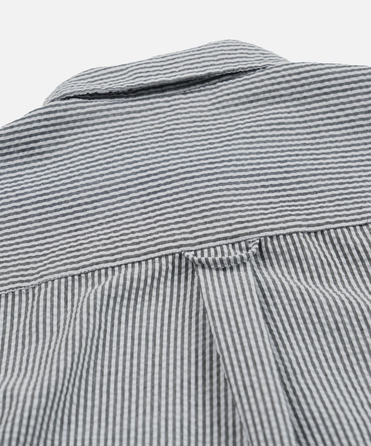 프리즘웍스(FRIZMWORKS) OG STRIPE SEERSUCKER HALF SHIRT _ BLACK