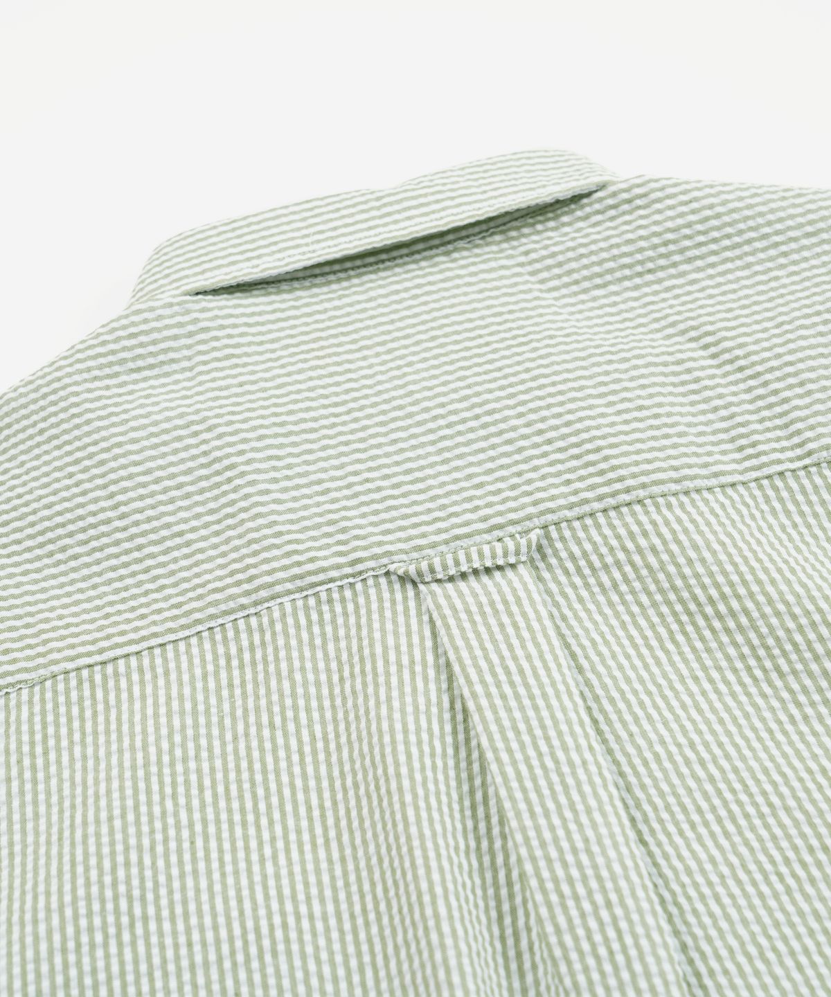 프리즘웍스(FRIZMWORKS) OG STRIPE SEERSUCKER HALF SHIRT _ GREEN