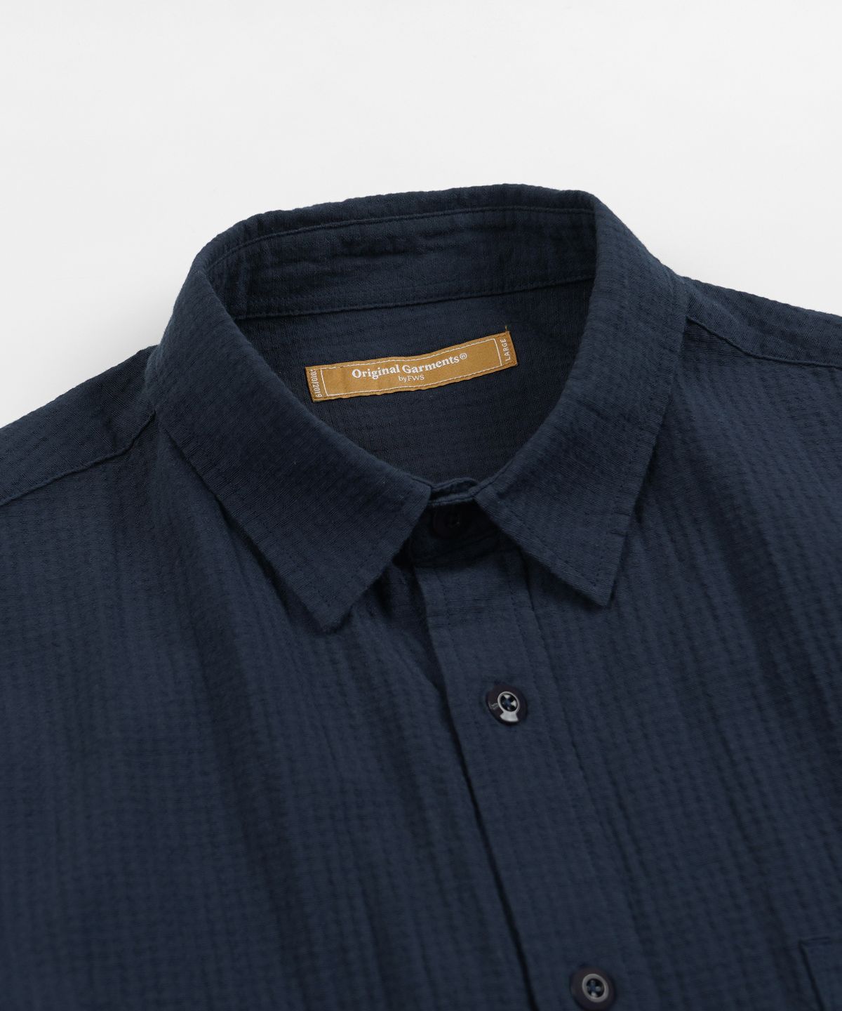 프리즘웍스(FRIZMWORKS) OG DOBBY WEAVE SEERSUCKER HALF SHIRT _ NAVY