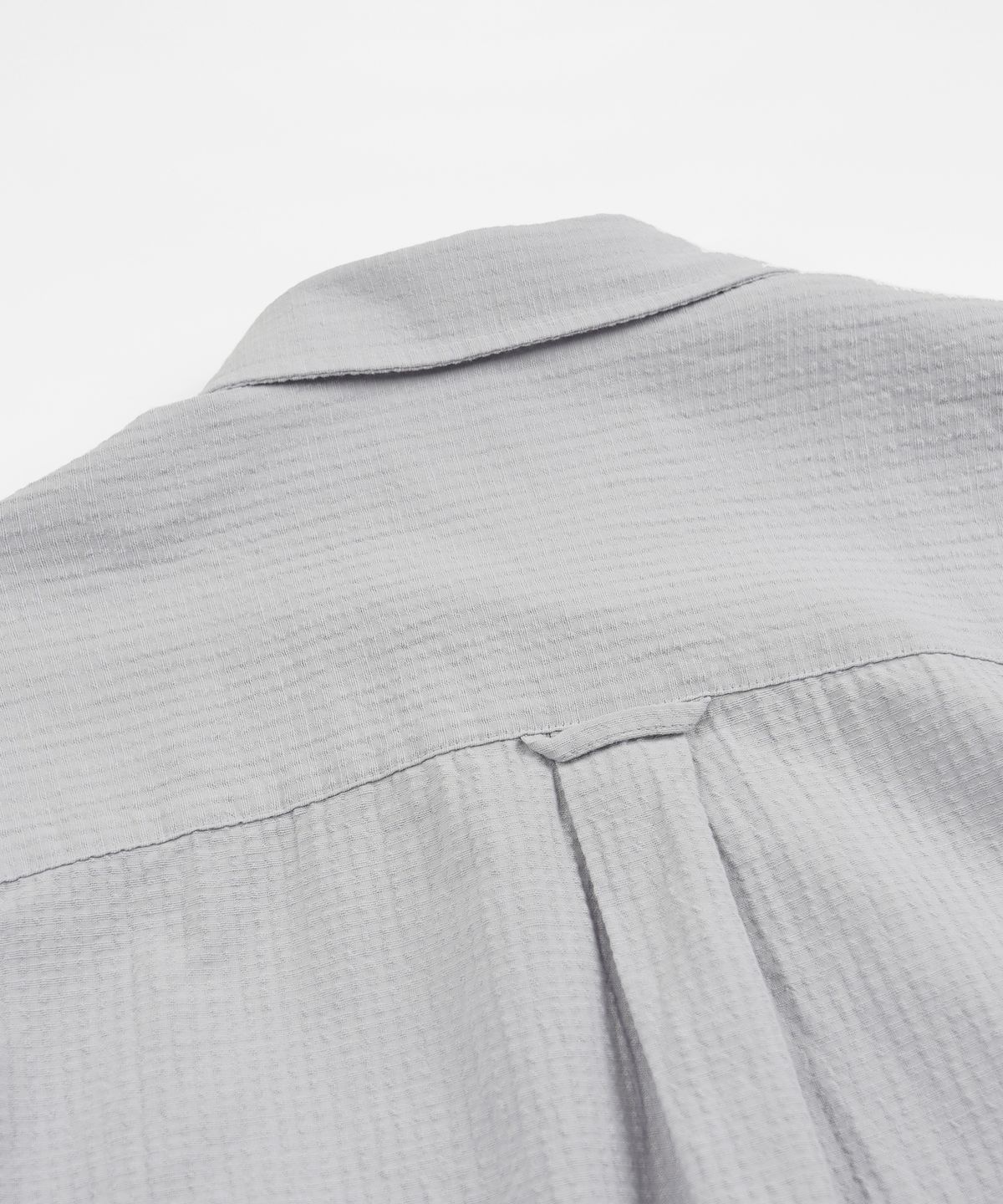 프리즘웍스(FRIZMWORKS) OG DOBBY WEAVE SEERSUCKER HALF SHIRT _ GRAY