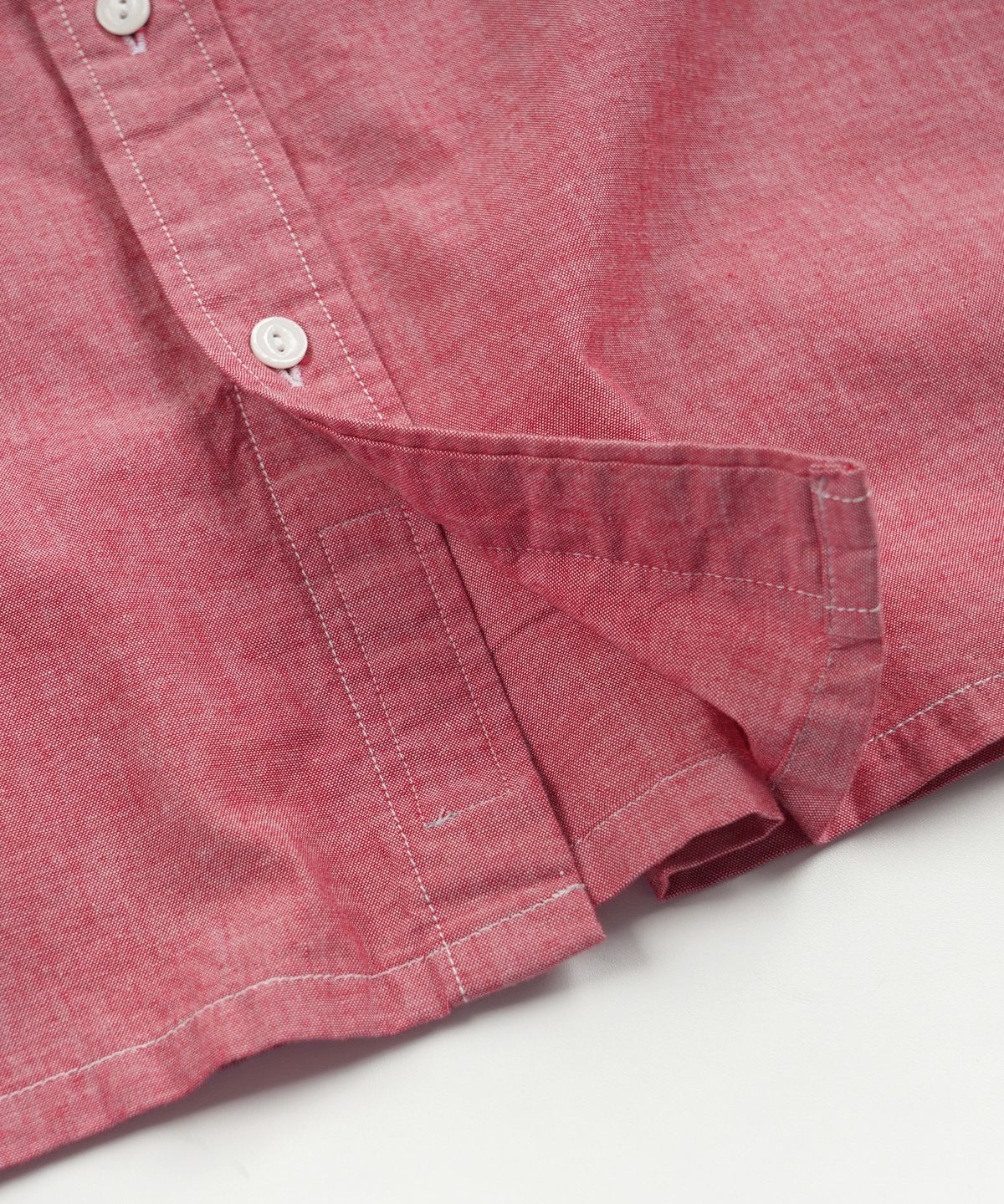 프리즘웍스(FRIZMWORKS) CHAMBRAY BIG POCKET HALF SHIRT _ RED