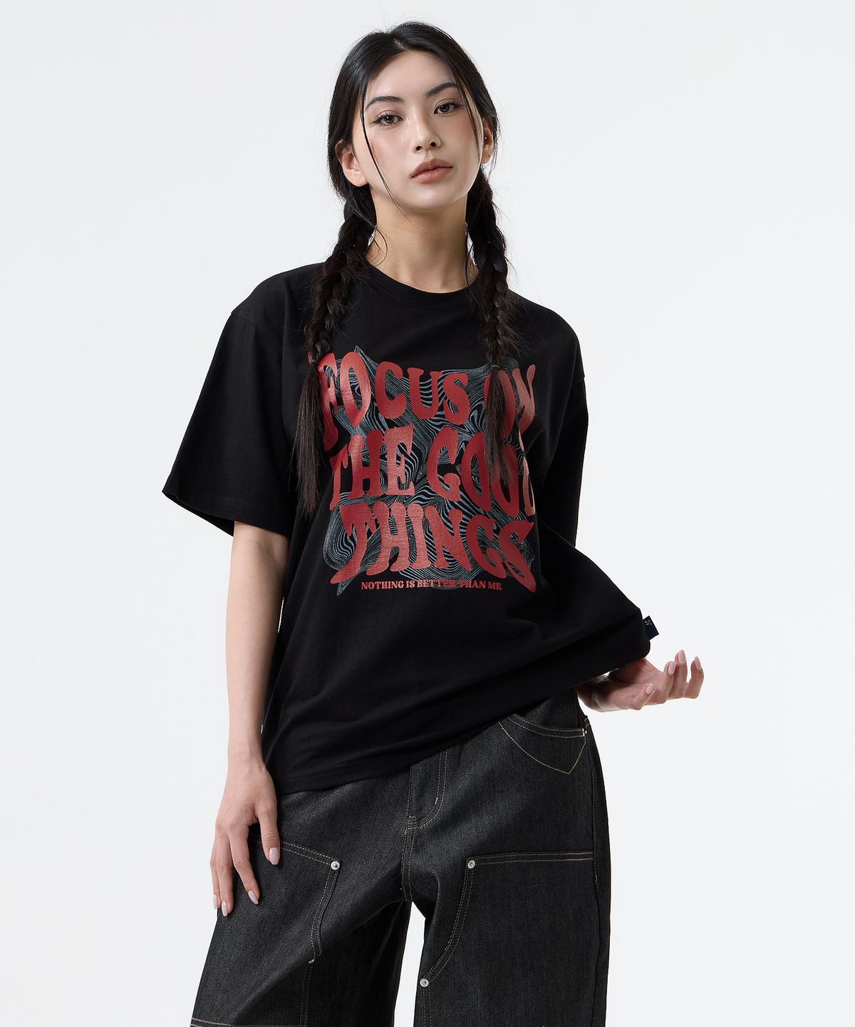 낫띵이즈베럴댄미(NOTHINGISBETTERTHANME) GEOMETRY LETTERING TEE_black