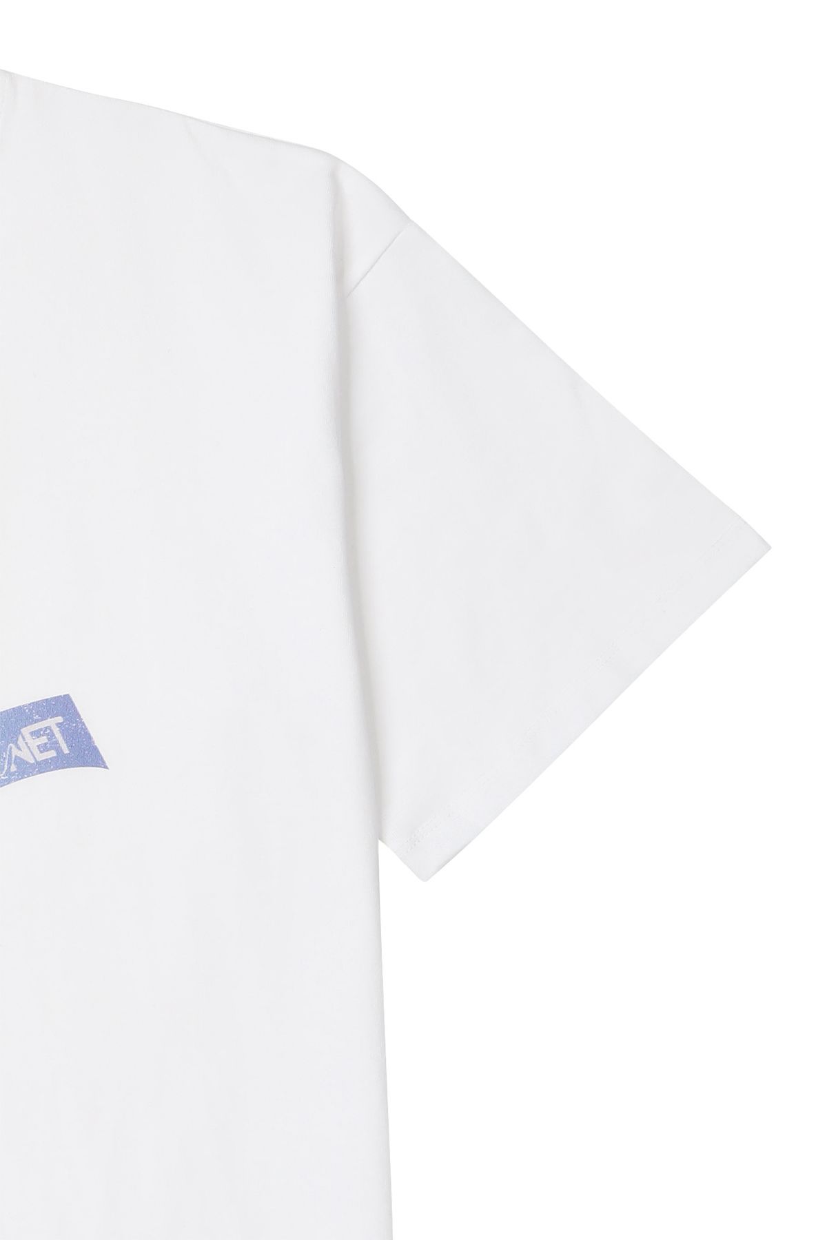 다이닛(DEINET) STUD HEART T-SHIRT IN WHITE