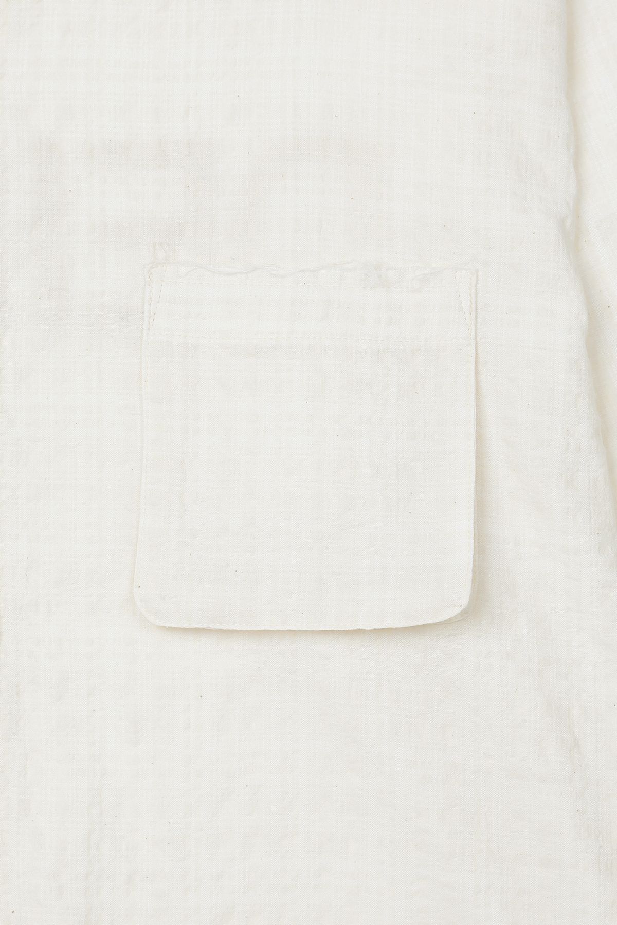 다이닛(DEINET) CHECKED SHEERSUCKER SHIRT IN IVORY