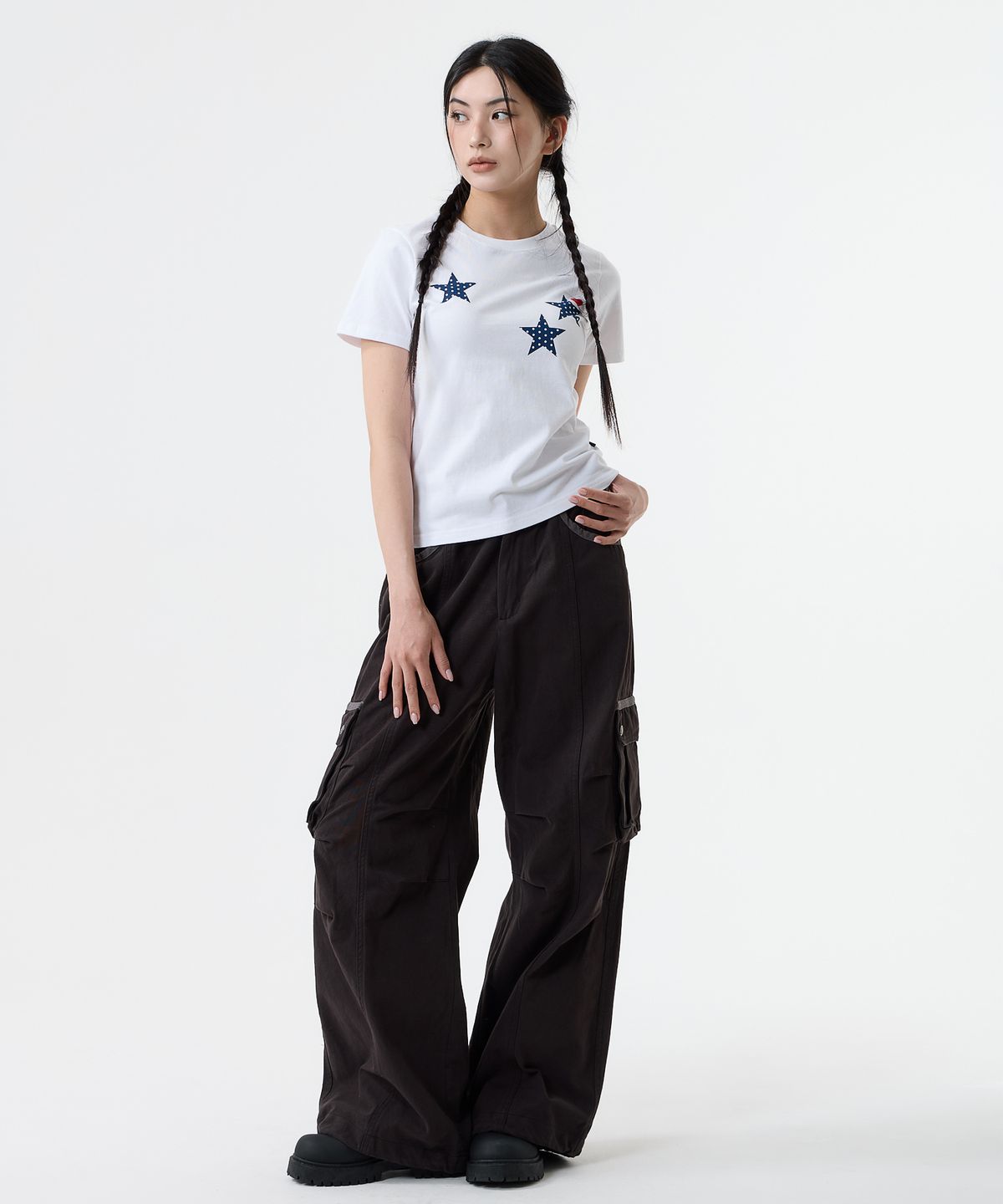 낫띵이즈베럴댄미(NOTHINGISBETTERTHANME) DOT STAR TEE_white