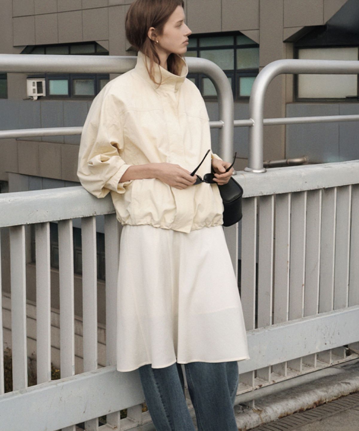 퀸스래빗(Q'SRB) Blurry V-Neck Layered Midi Dress_2colors