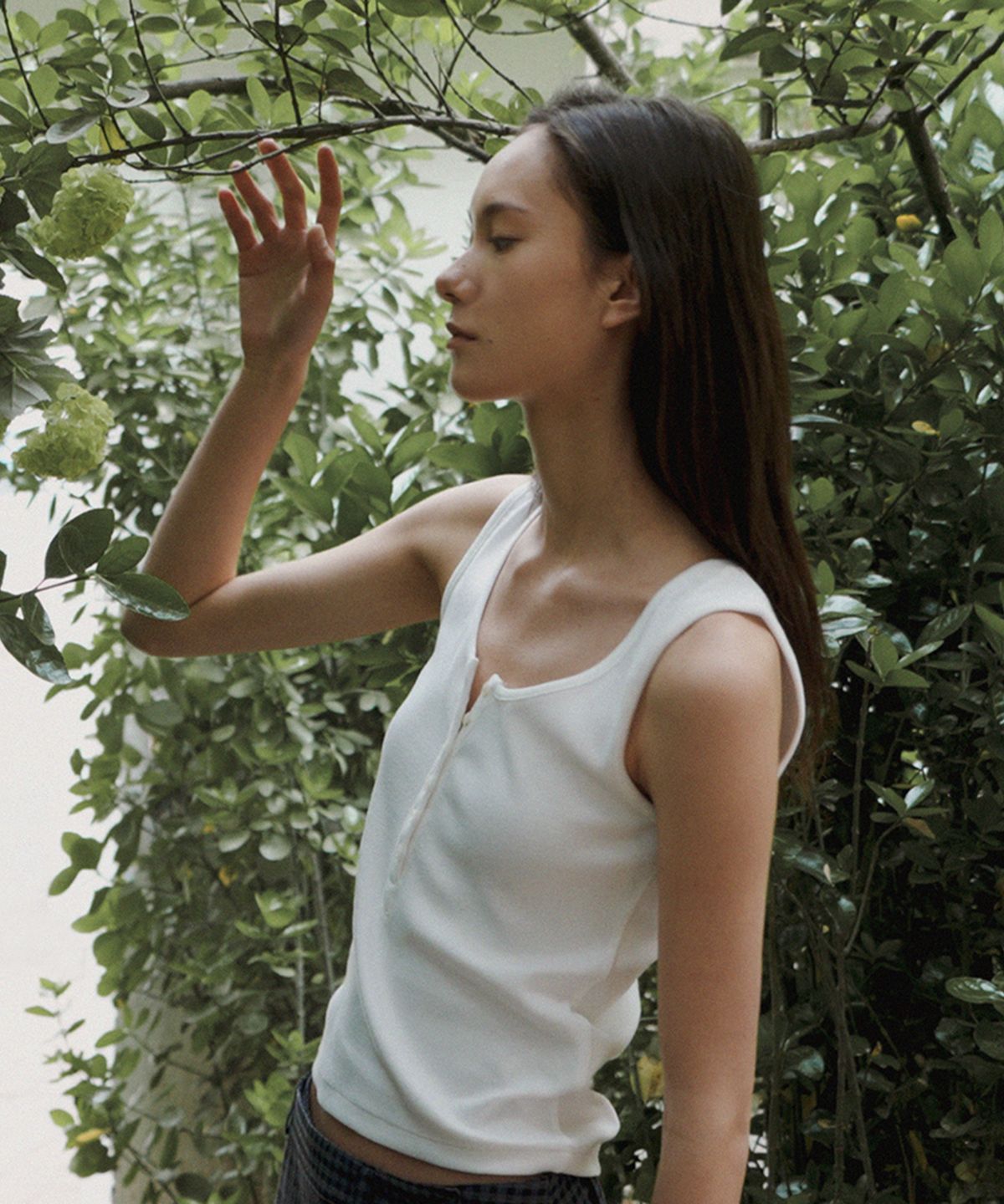 퀸스래빗(Q'SRB) Fine Ribbed Button Sleeveless Top_4colors