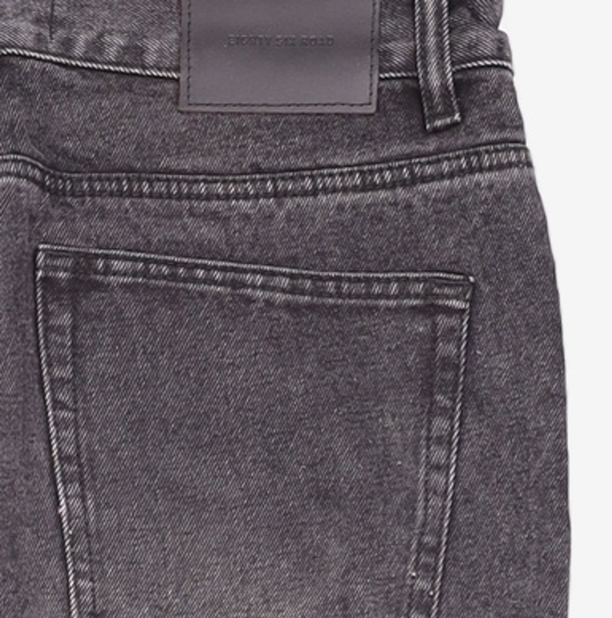 86로드(86ROAD) BLACK NORMAL CHIP / CROP TAPERED 32