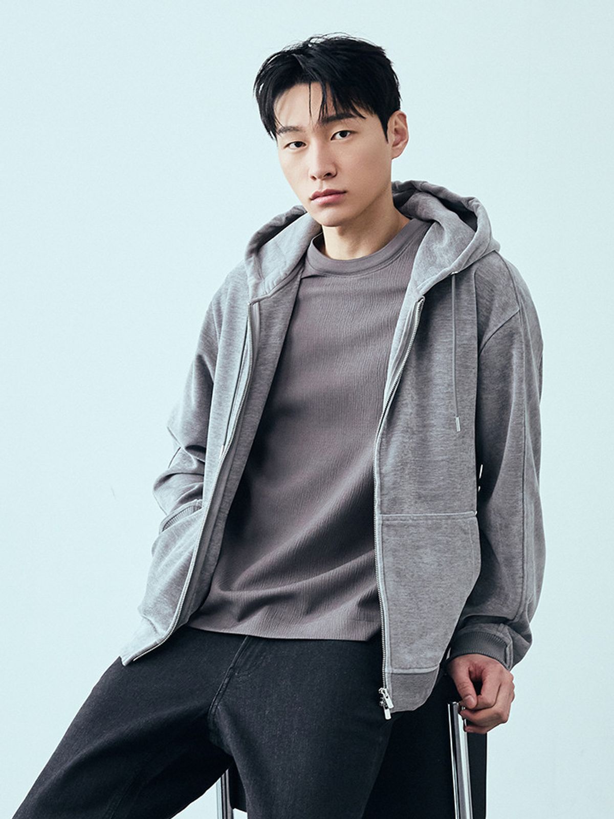 앤드지(AND Z) 남성 우븐 플리츠 라운드넥 반팔티_BZG2TR1104BR