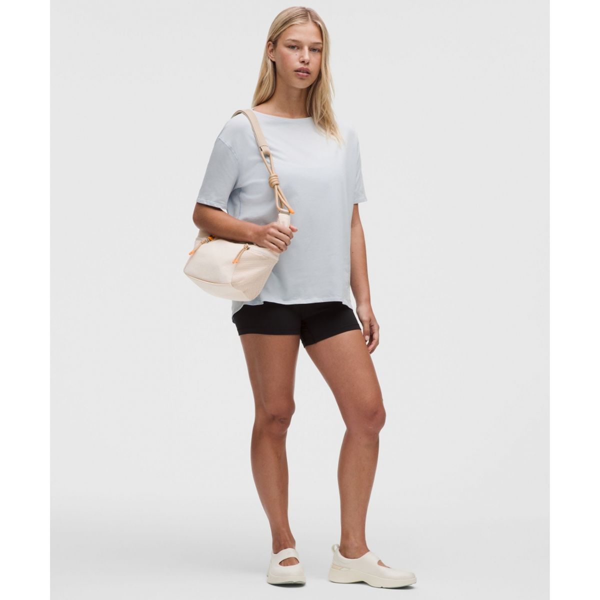 룰루레몬(LULULEMON) 슬라우치 슬링백 6L *파라코드  BRKT WKKI SZLE
