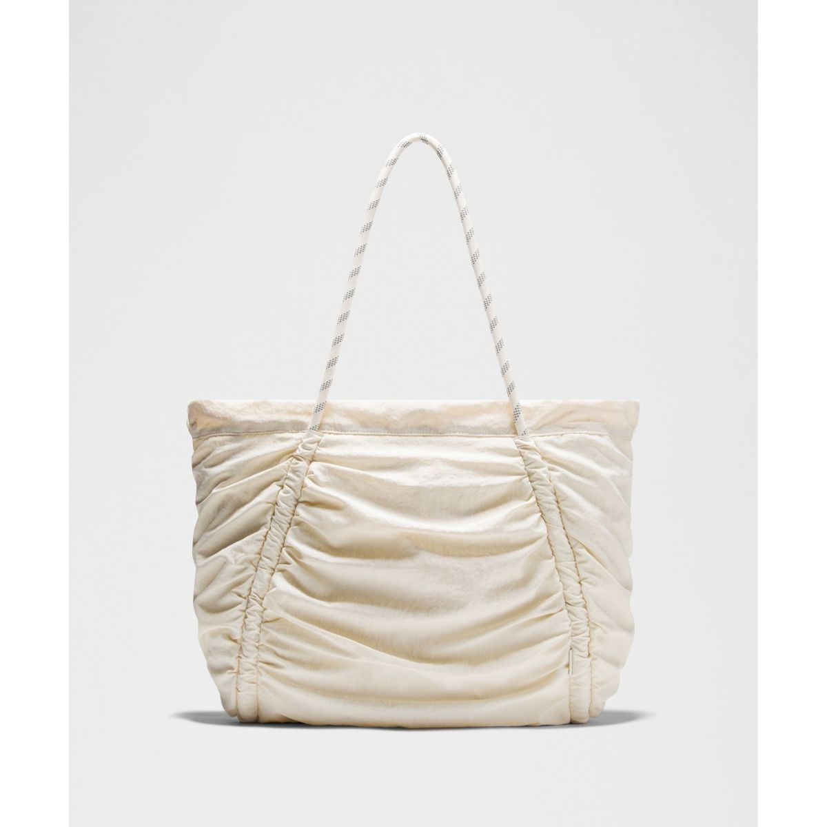 룰루레몬(LULULEMON) 루시드 토트백 24L  LTIV SLVR