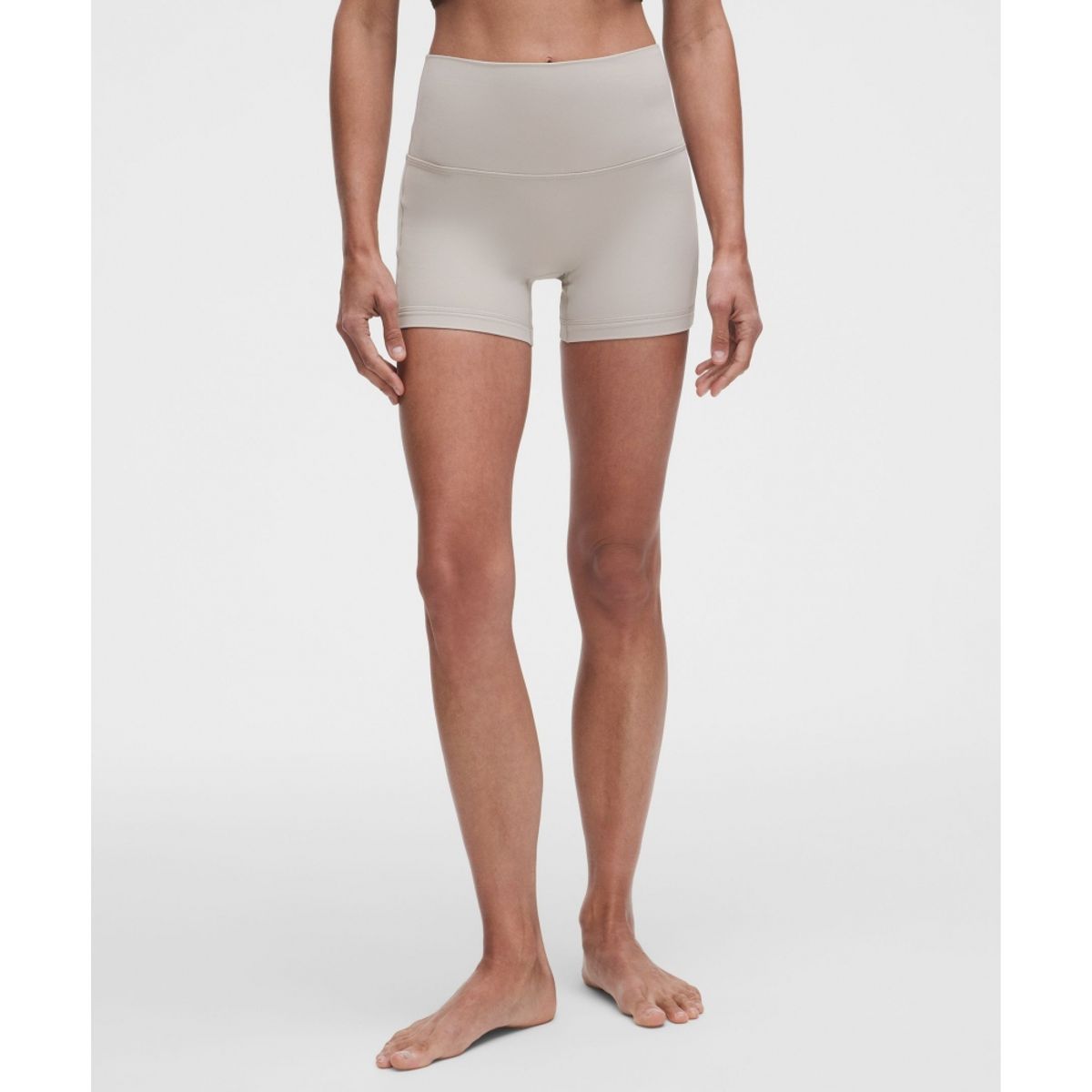 룰루레몬(LULULEMON) 룰루레몬 Align No Line™ 하이라이즈 쇼츠 4inch  DOWN