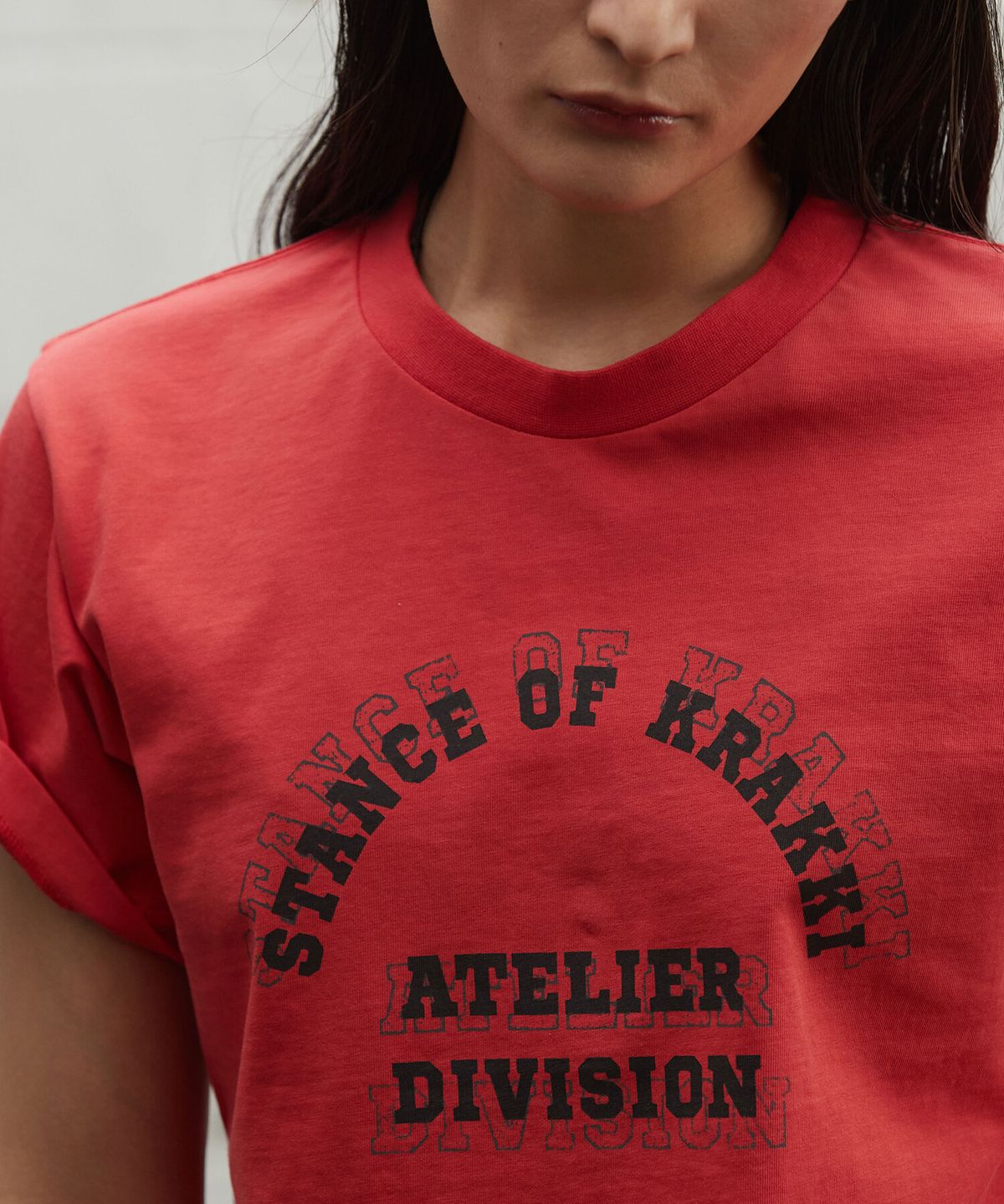크래키(KRAKKI) [Women] Arch Logo Tee_Red [KR265PWT442]