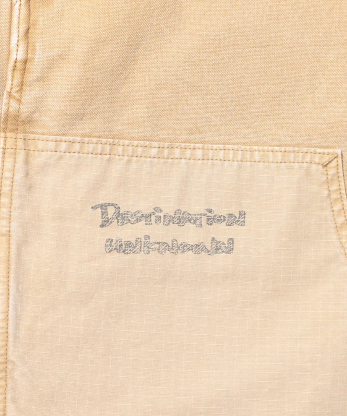 찬스클로딩(CHANCE CLOTHING) HANDWRITING CANVAS WORK SHORTS - BEIGE