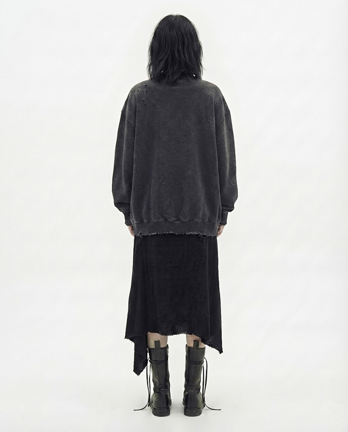 요키토키(YOKI TOKI) DISTRESSED CUT OFF HIGH NECK ZIP UP [Deep Charcoal]