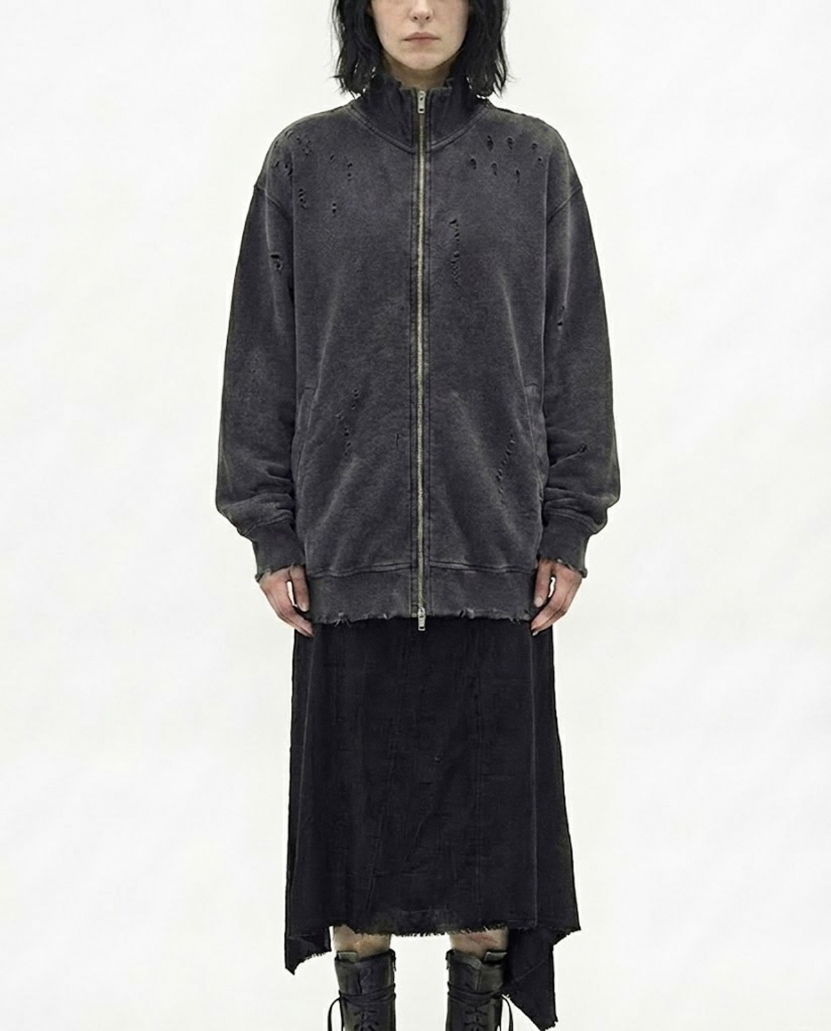 요키토키(YOKI TOKI) DISTRESSED CUT OFF HIGH NECK ZIP UP [Deep Charcoal]