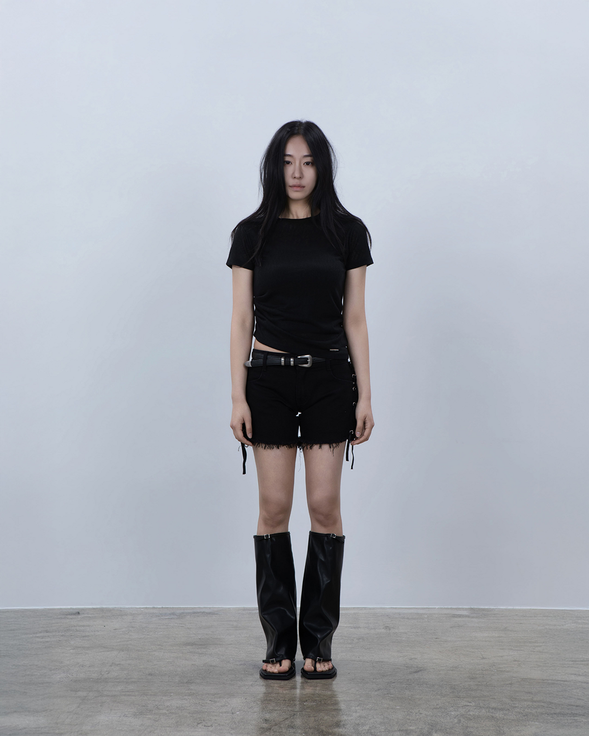 요키토키(YOKI TOKI) SIDE SHIRRING DRAPE TOP [Black]