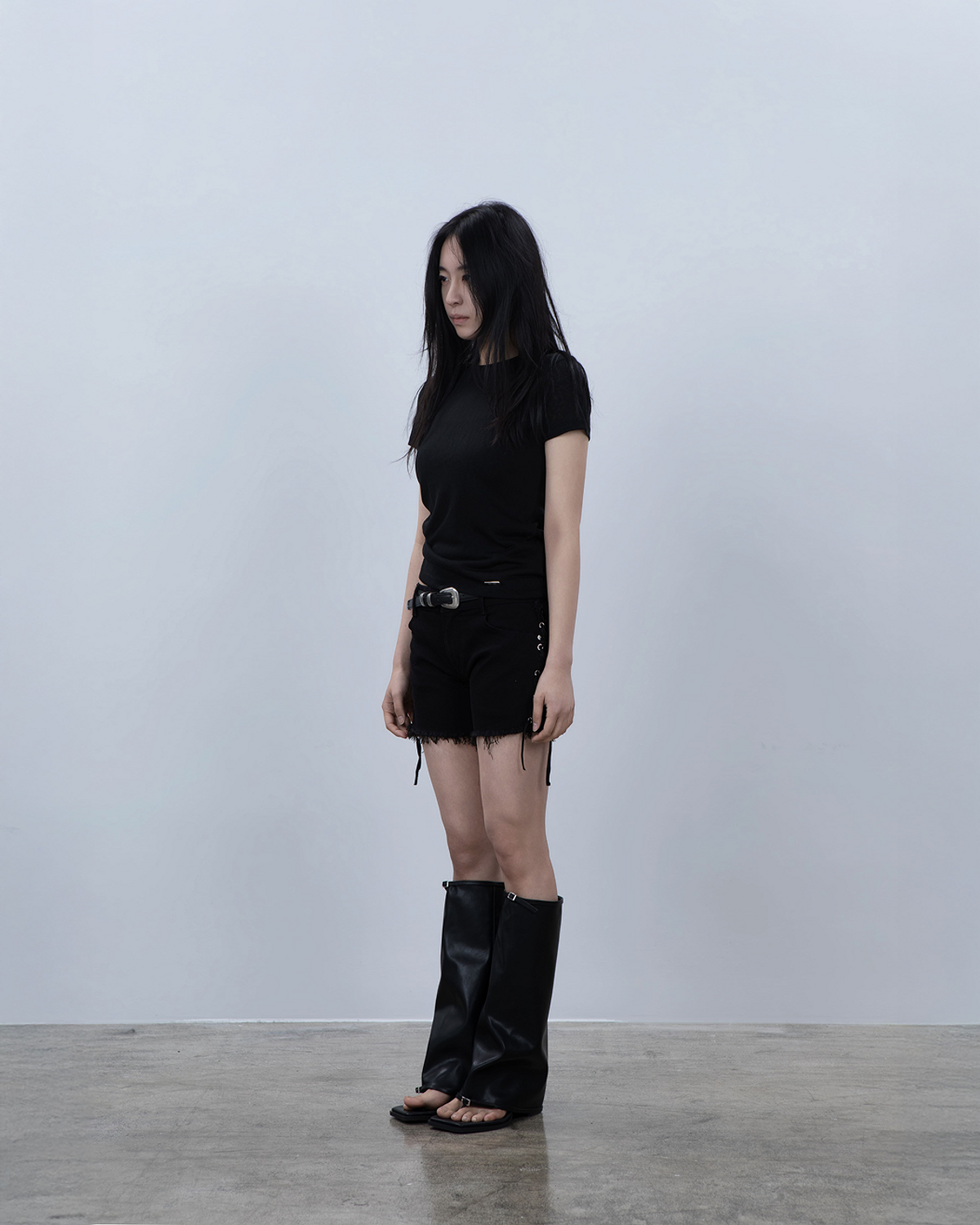 요키토키(YOKI TOKI) SIDE SHIRRING DRAPE TOP [Black]