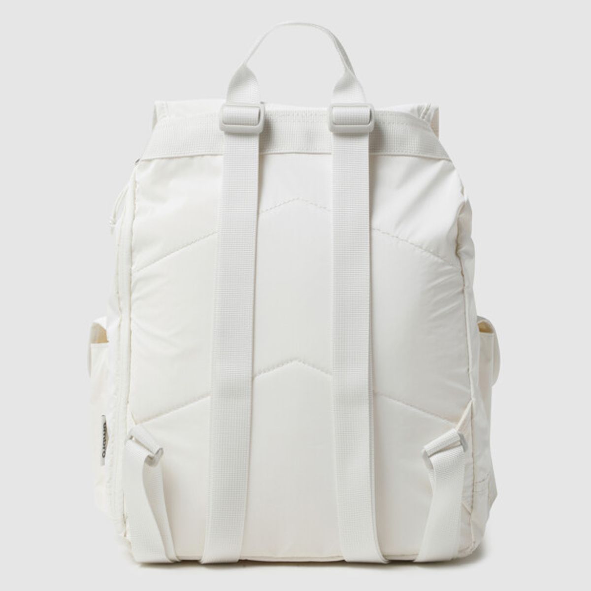 엄브로(UMBRO) 플랩 럭색 백팩 (10L) 아이보리 UR223CBP51