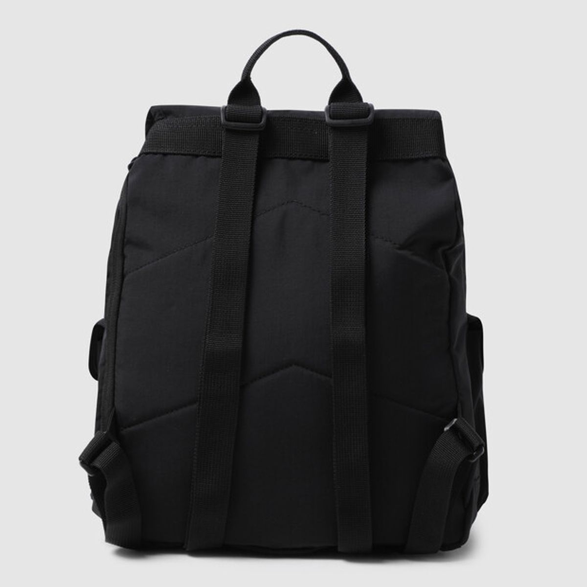 엄브로(UMBRO) 플랩 럭색 백팩 (10L) 블랙 UR223CBP51