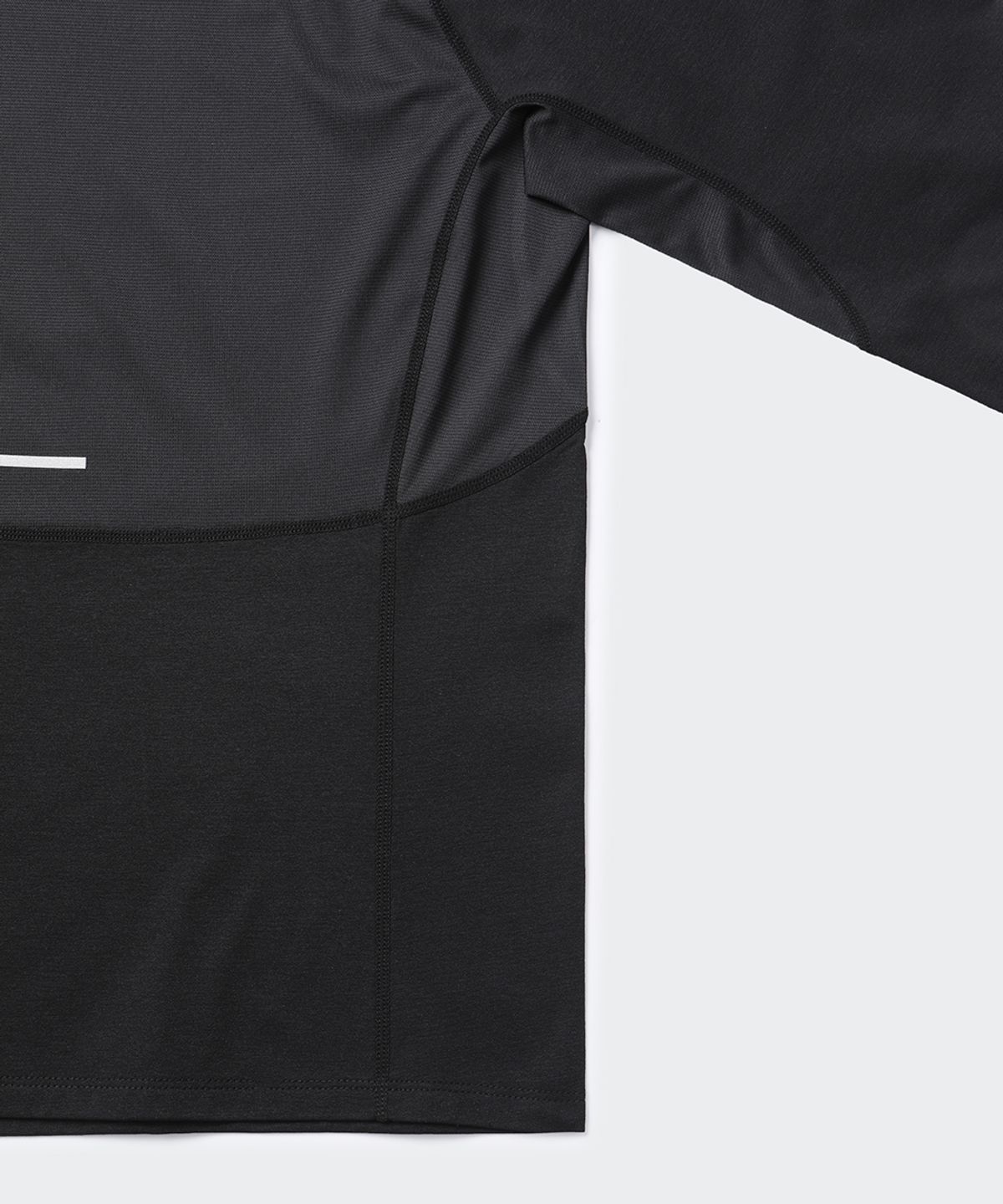 무신사 스탠다드 스포츠(MUSINSA STANDARD SPORTS) 퀵드라이 퓨즈 롱슬리브 우먼 (3color)