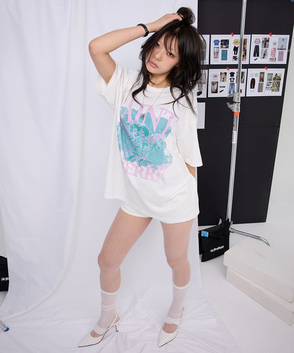 이이이알알알(EEERRR) Saint cupid artwork overfit damaged washing t-shirt (White)