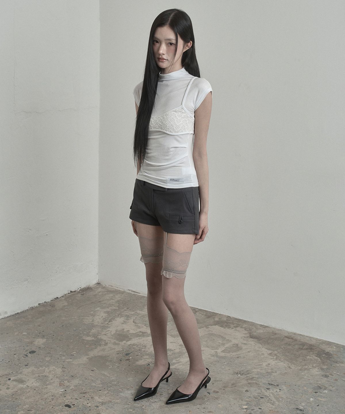 이네기(INEGI) Jet Pocket Shorts (charcoal)