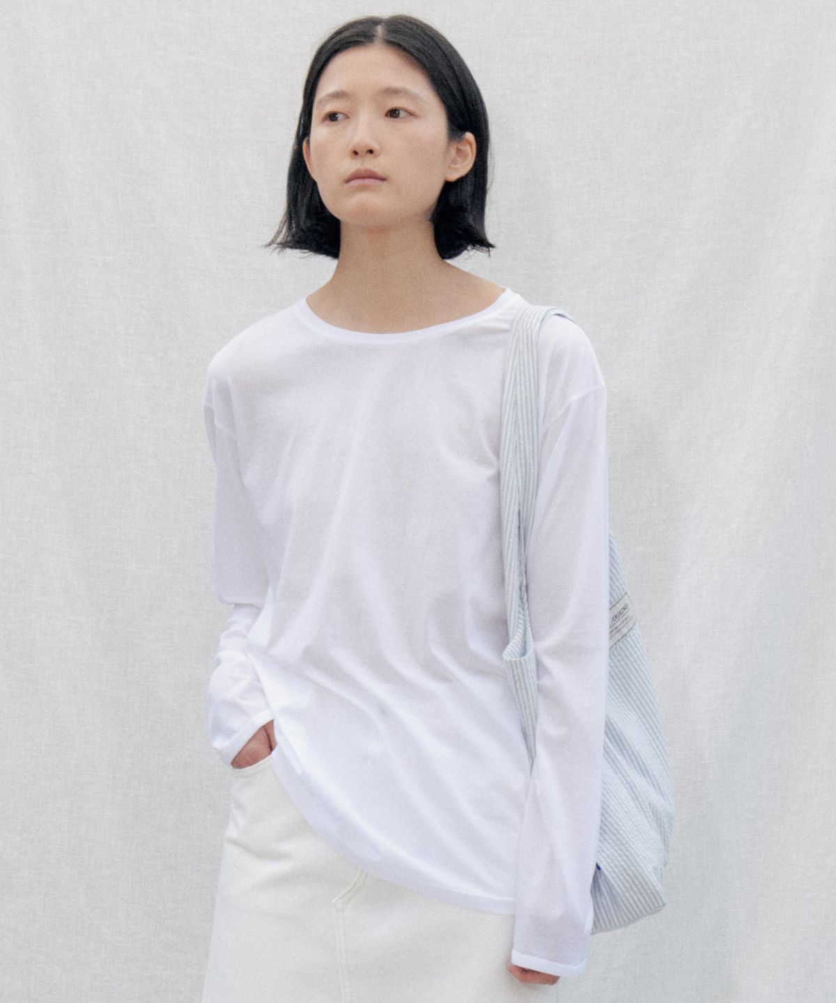 스텝어라운드(STEP AROUND) Loose Fit Cotton Long Sleeve Tee_WHITE