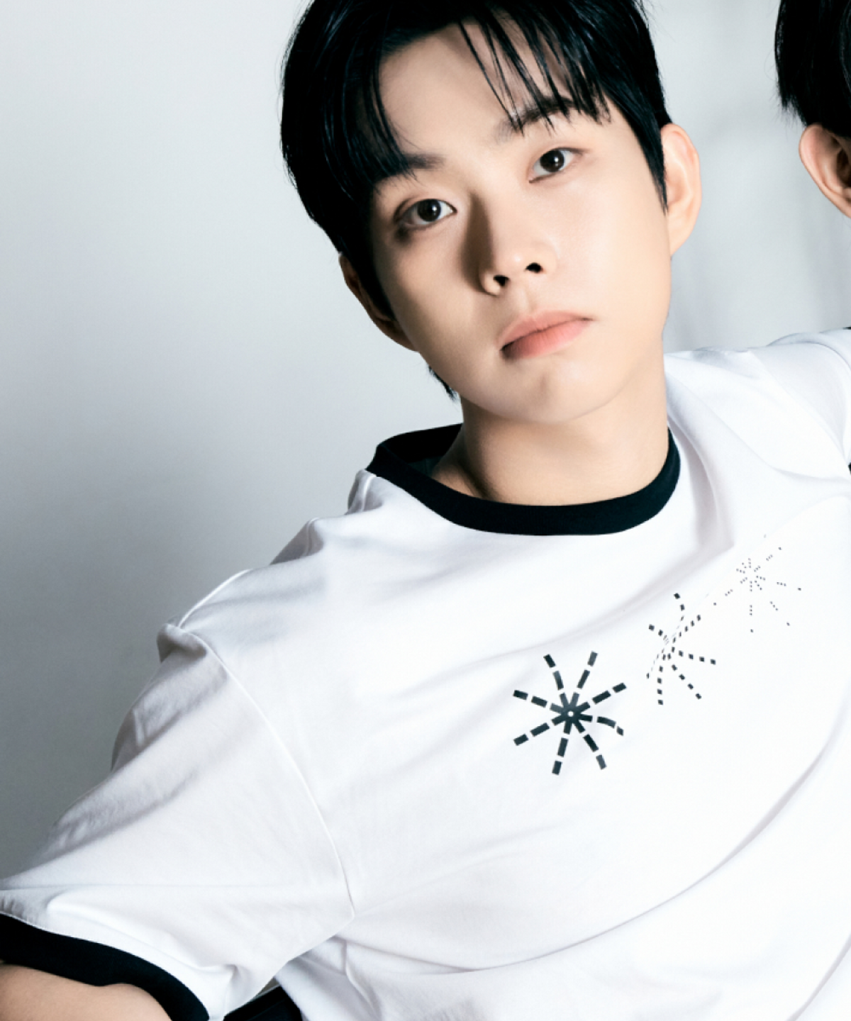 스파오(SPAO) [LUCY] 링거 티셔츠(WHITE)_SPRLG37U11