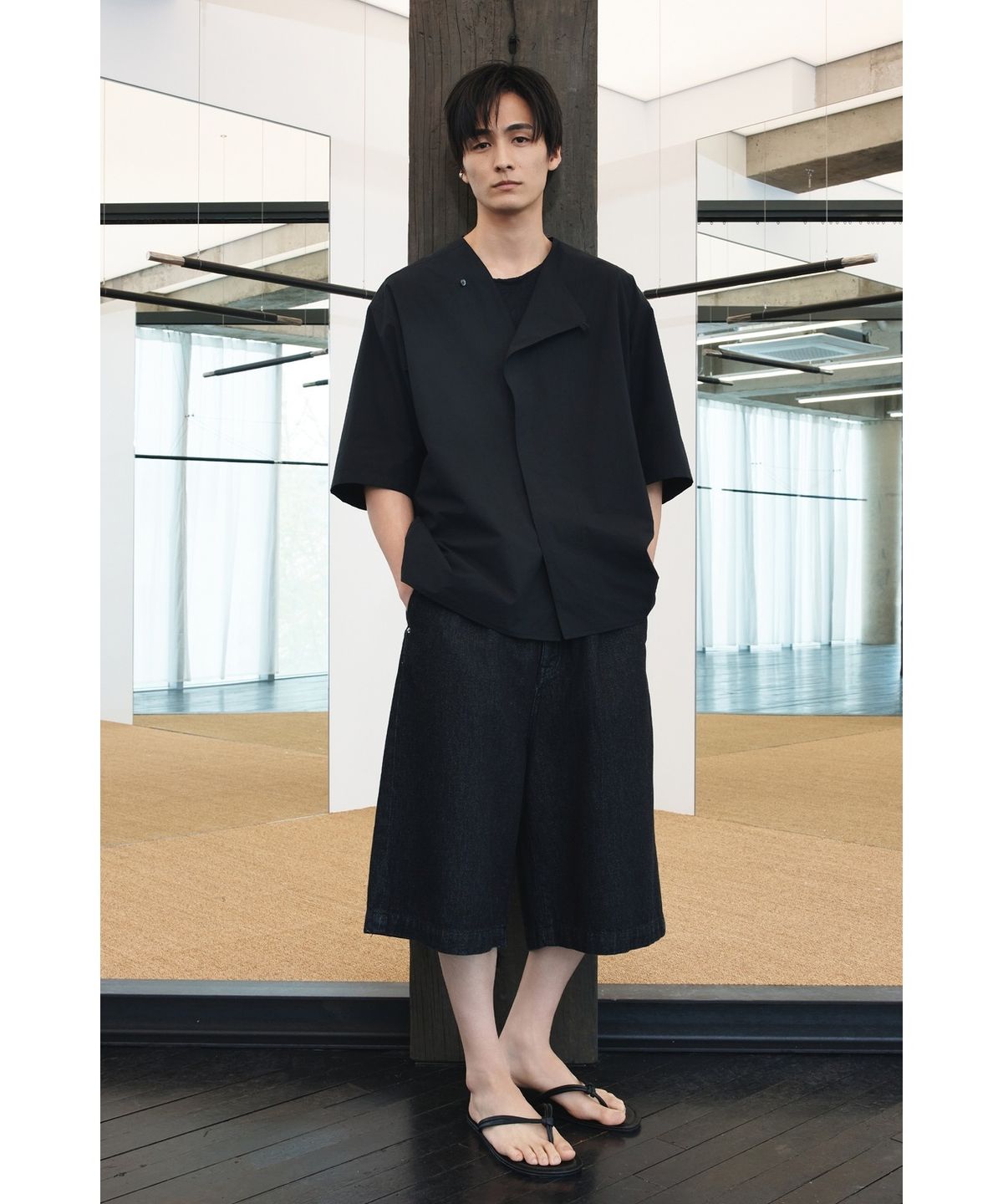 유스(YOUTH) Wide Half Denim Pants - Washed Black