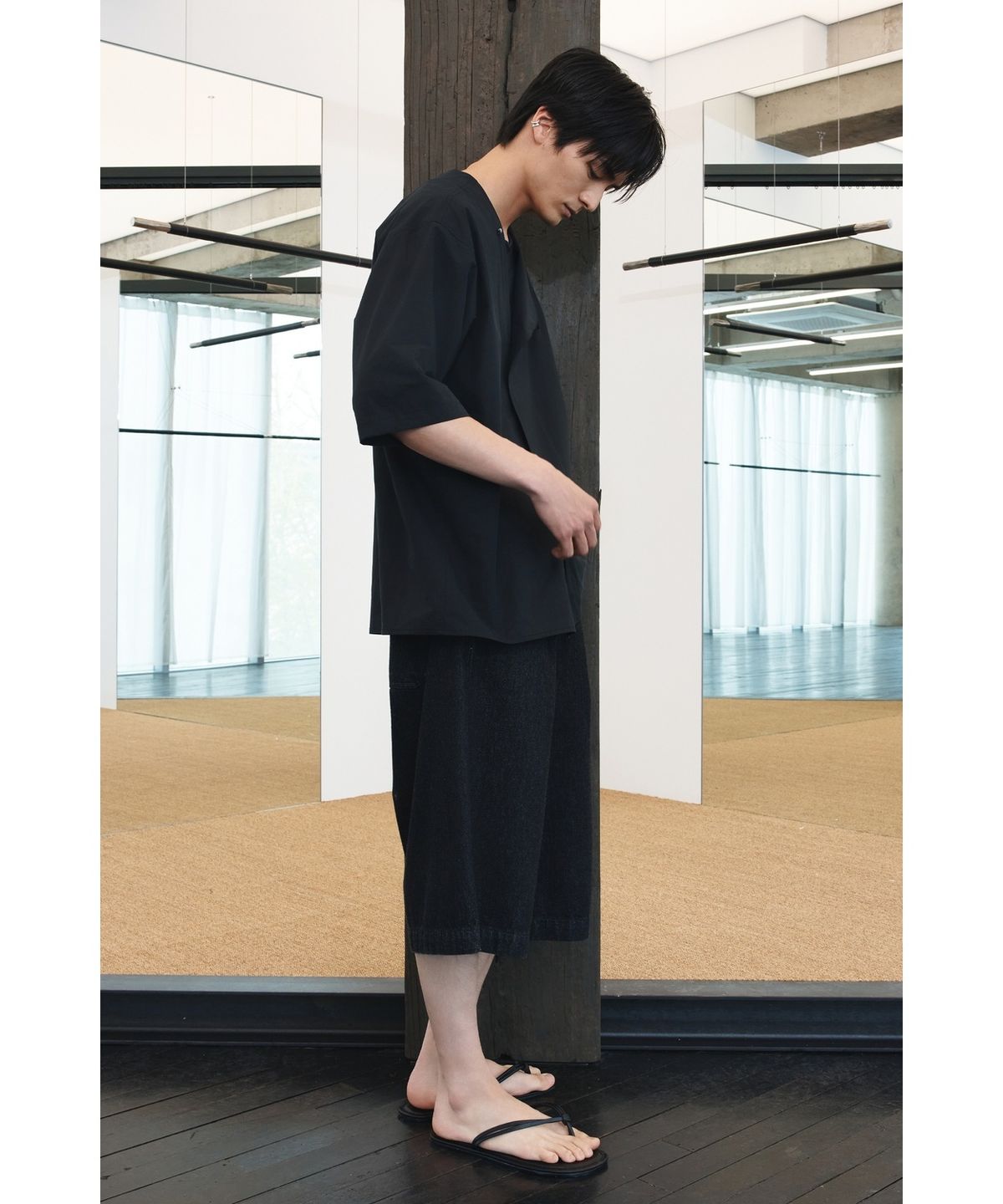 유스(YOUTH) Wide Half Denim Pants - Washed Black