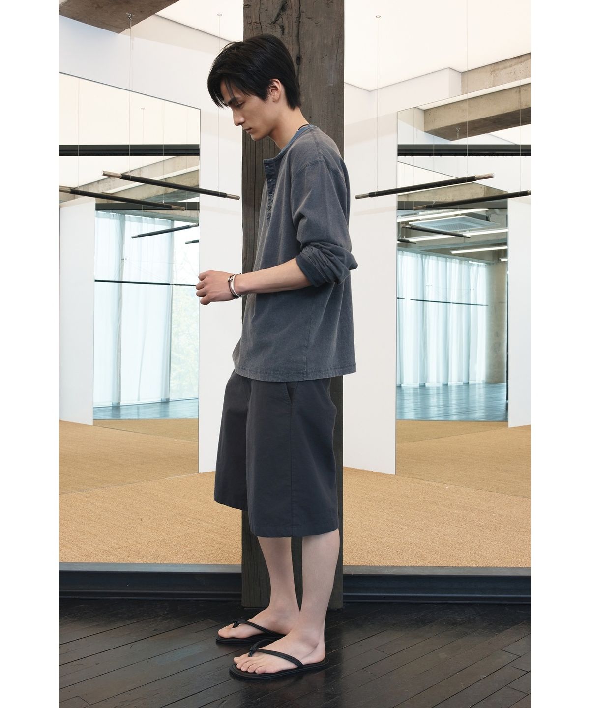 유스(YOUTH) Washed Half Pants - Charcoal Grey